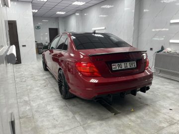 Mercedes c 300 — photo 2 of 5 — Listing #75